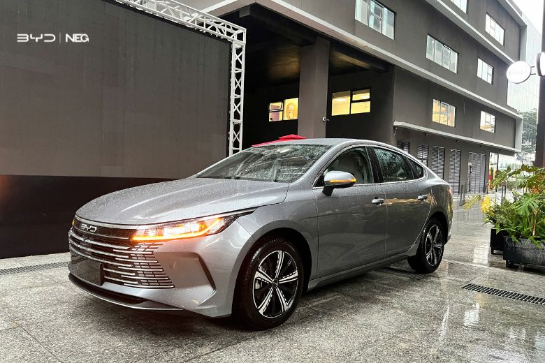 byd seal 5 chuẩn bị ra mắt tại Việt Nam